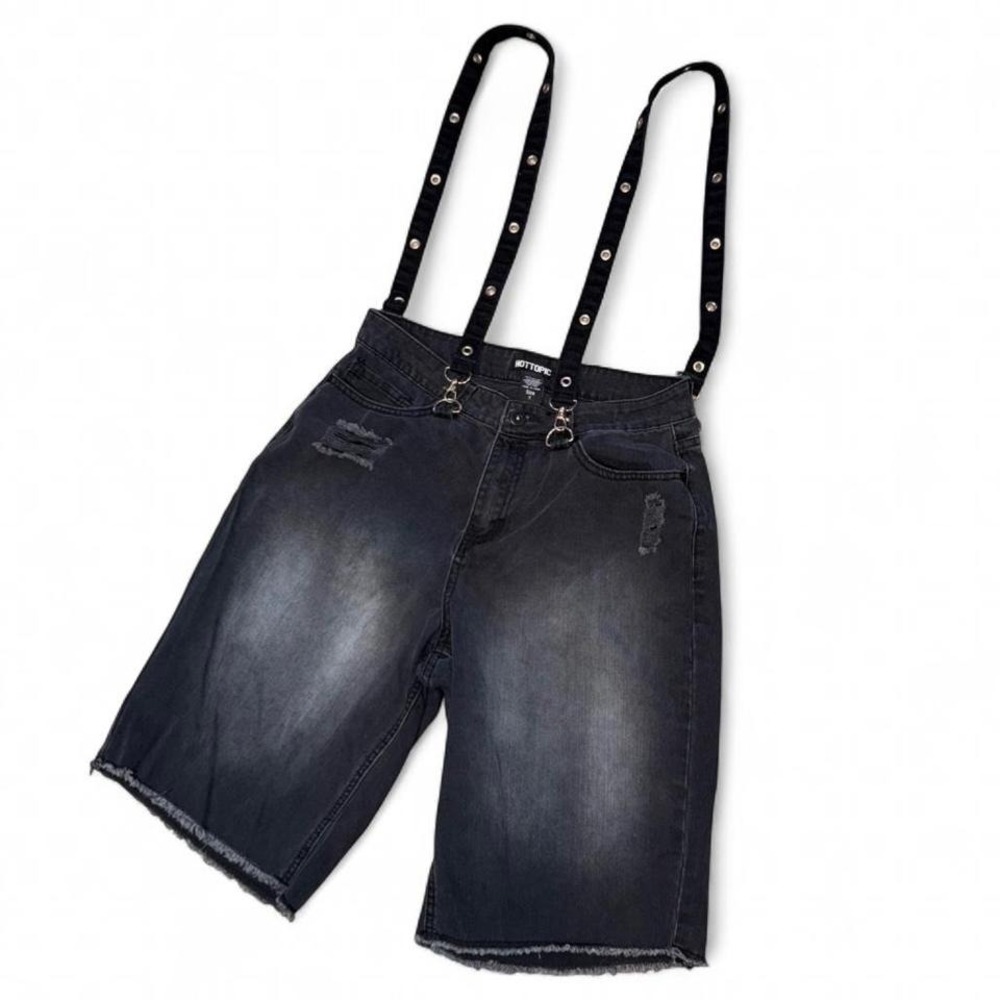 Hot Topic Black Denim Shorts w/Straps Distressed Goth Punk  EMO Ladies‎ size 7